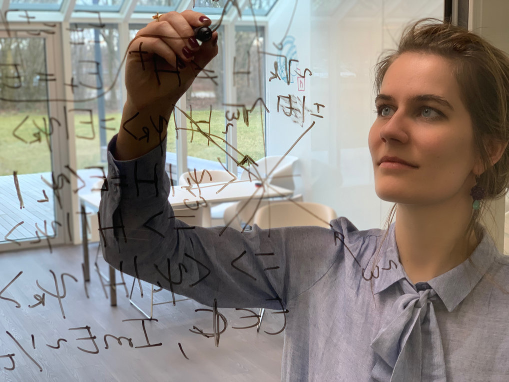 Flore Kunst is the “Female Physicist of the Week”