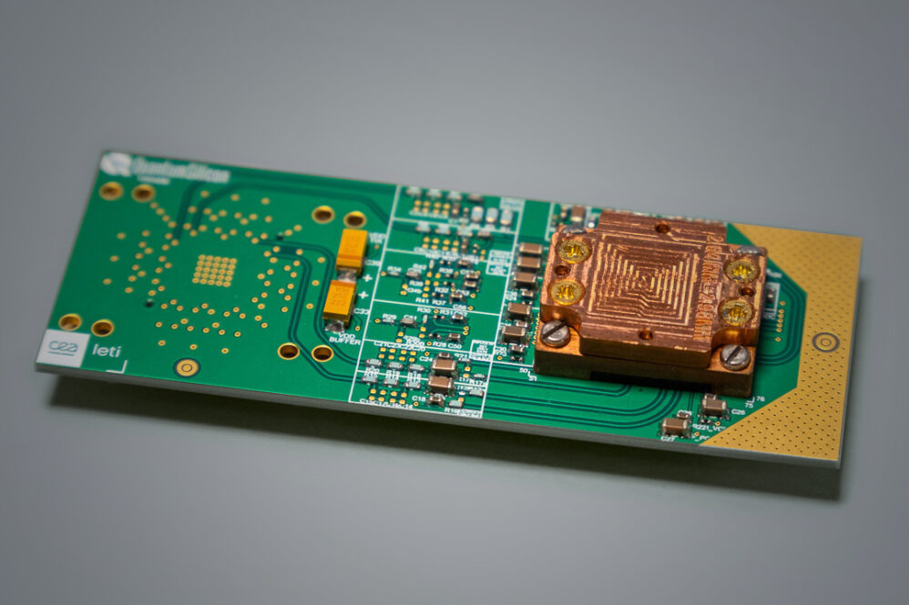 An 18.5μW/qubit Cryo-CMOS Charge-Readout IC Demonstrating QAM Multiplexing for Spin Qubits - CEA-Leti M. Alves de Carvalho